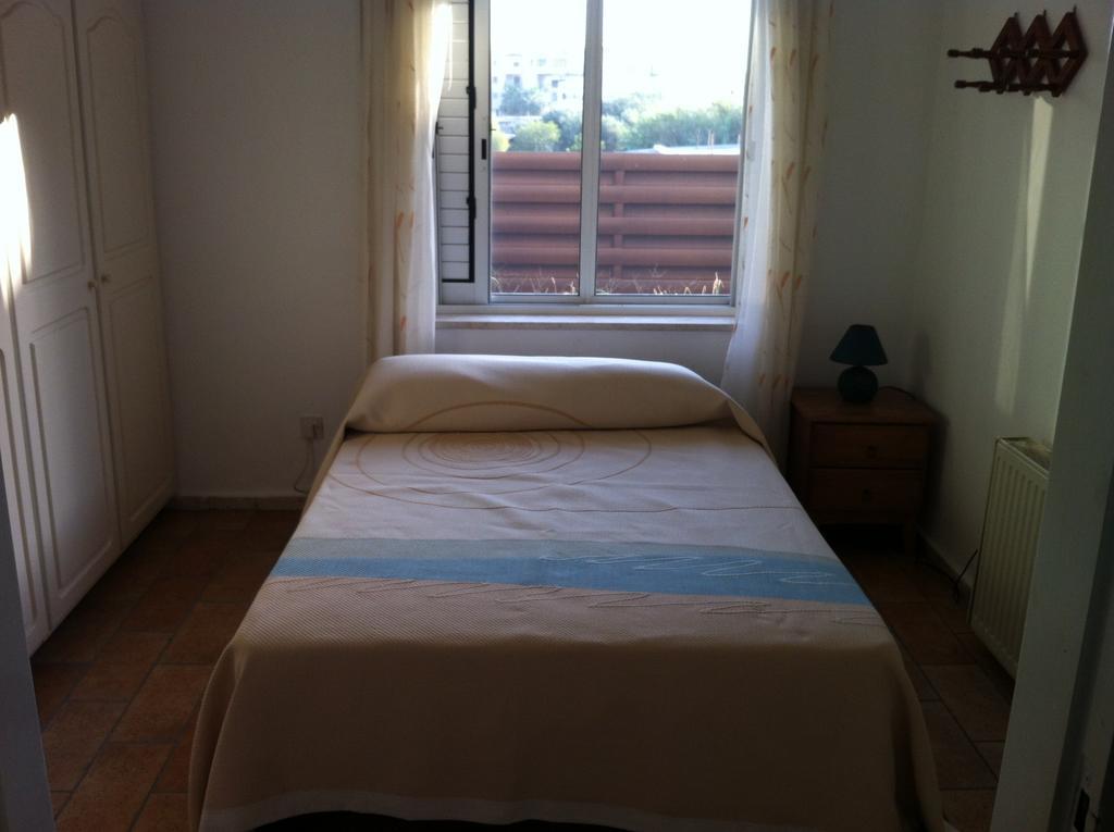 Valentinos House Villa Paphos Habitación foto